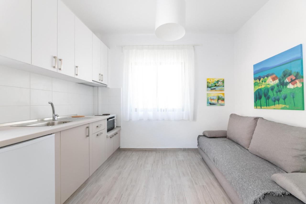Valasi Apartments Skála Foúrkas Exterior foto